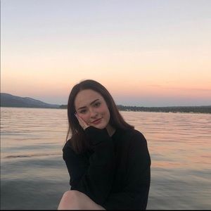 Meet your Posher, Sofina